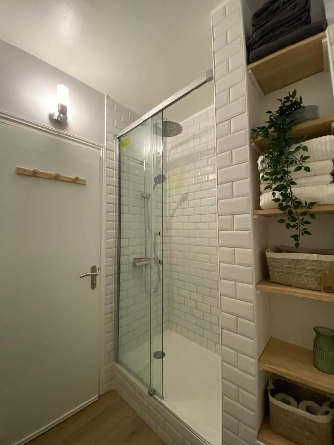 Appartement Cosy Pres De La Gare Avec Parking Saint-Pierre-des-Corps Luaran gambar